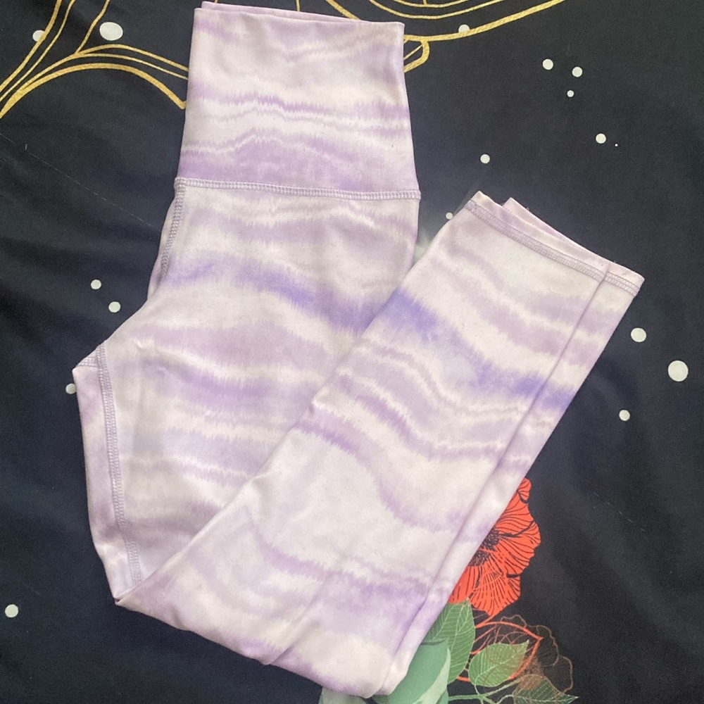 Lavender yoga pants